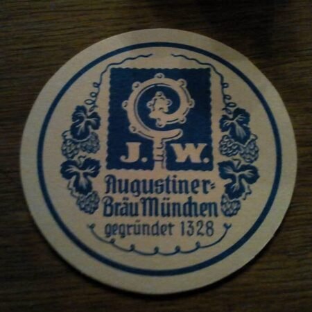 Munique Augustiner 1328 e o campo de aveia