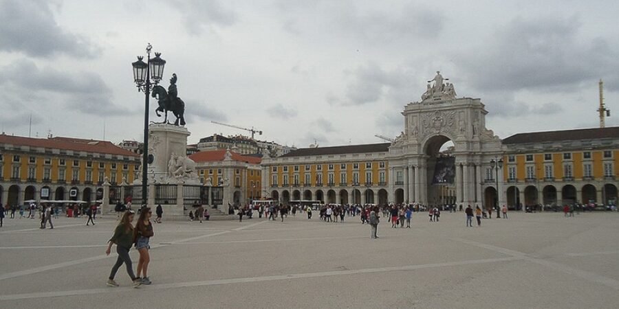 Lisboa Praça do Comércio e a Rua Augusta Lisboa Praça do Comércio e a Rua Augusta