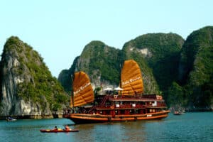 imagem da Baía de Ha Long Vietnã