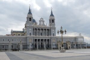 Madrid Catedral de la Almudena - Foto free license