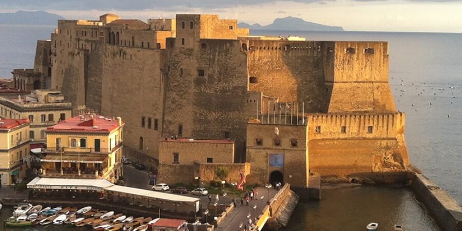 Nápoles Castel dell’Ovo