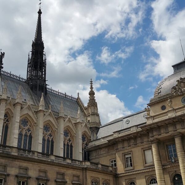 Paris Igreja de Sainte-Chapelle - Foto: free license