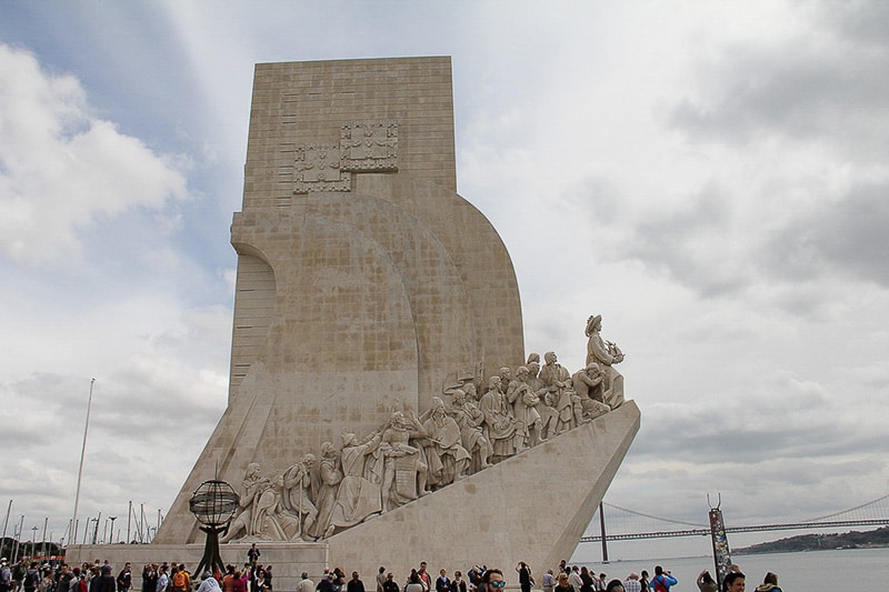 Lisboa Monumento aos Descobrimentos - Foto: SuoViaggio©