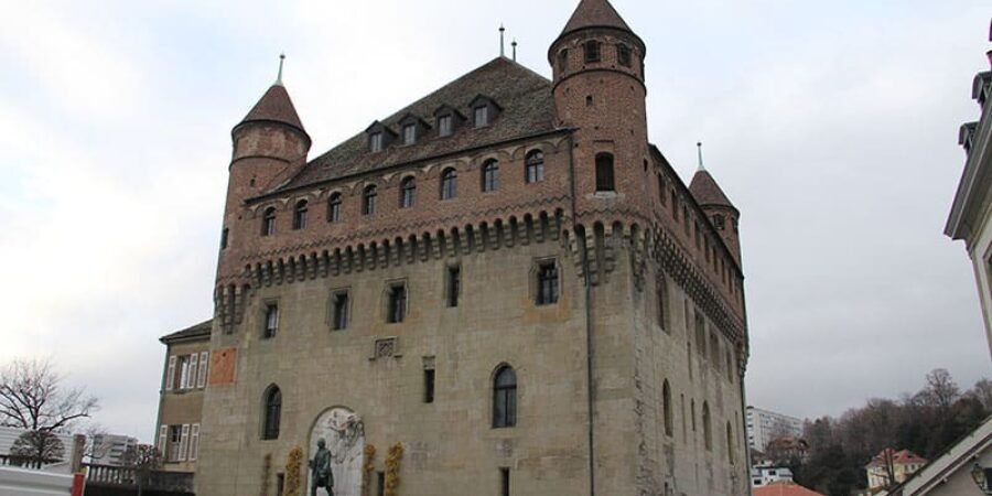 Lausanne Château St. Maire