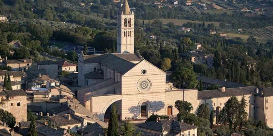 Assis Basilica di Santa Chiara Assis Basilica di Santa Chiara