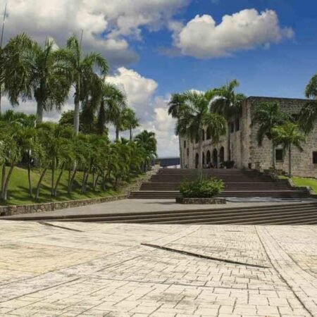 Santo Domingo Alcazar de Colón