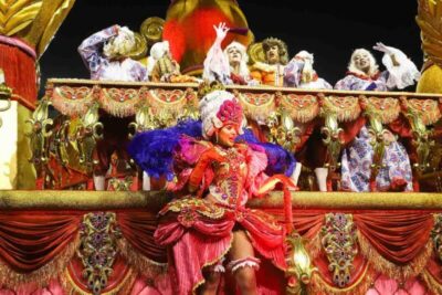 governador joão doria assiste ao carnaval em são paulo