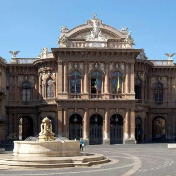 Catania - Teatro Massimo Bellini - Foto: Berthold Werner