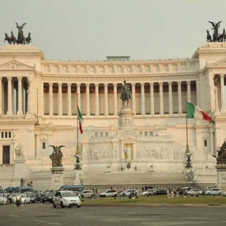 Roma Piazza Venezia e Altar da Pátria