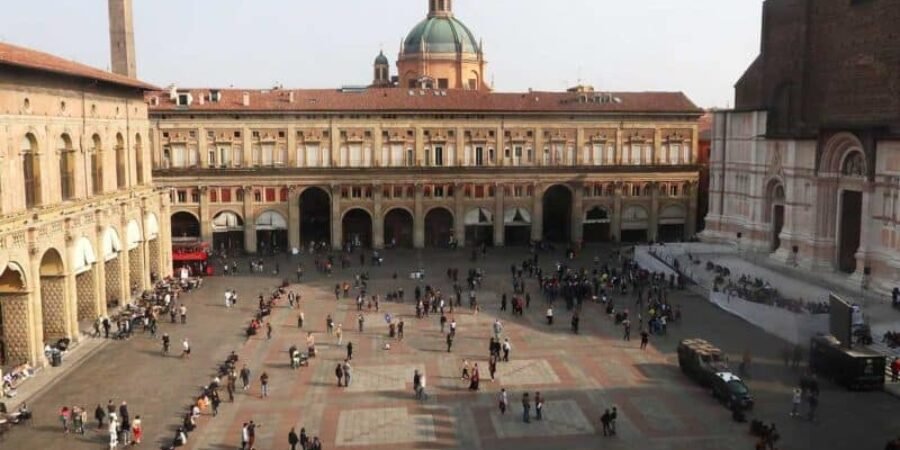 Bolonha Piazza Maggiore