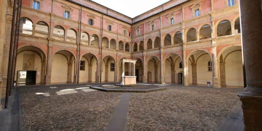 Bolonha Universidade fundada em 1088
