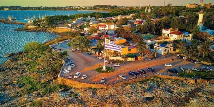 Colônia do Sacramento Rambla e Bastiões da Cidade Colônia do Sacramento Rambla e Bastiões da Cidade