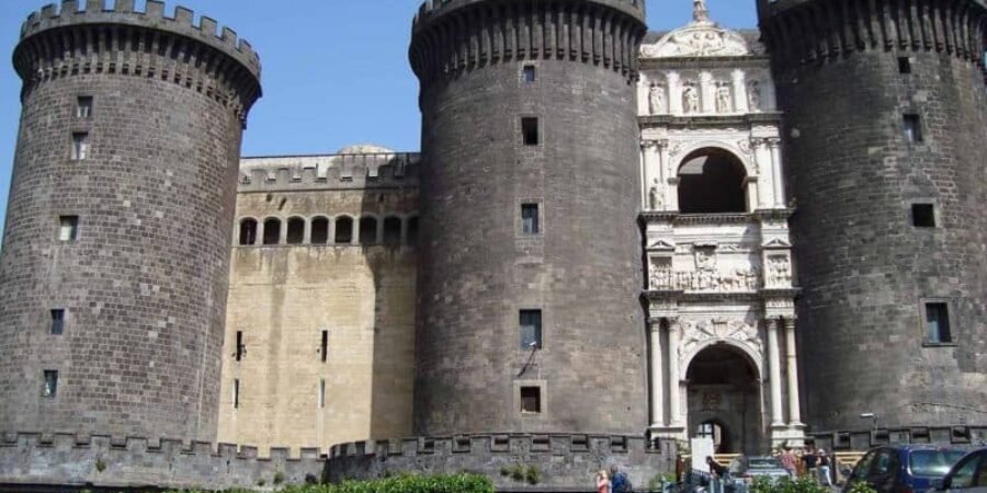 Nápoles Castel Nuovo