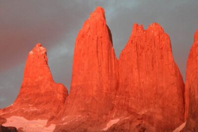 Patagonia Chilena - Base de las Torres - Torres del Paine - Foto divulgação