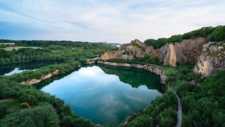 visitdenmark 3 bornholm opal lake foto stefan asp