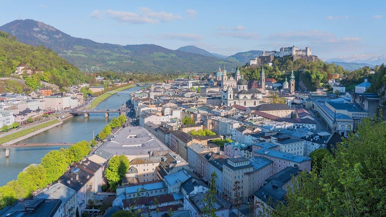 salzburgo cidade credits divulgação