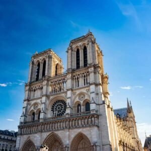 notre dame de paris credits atout frence