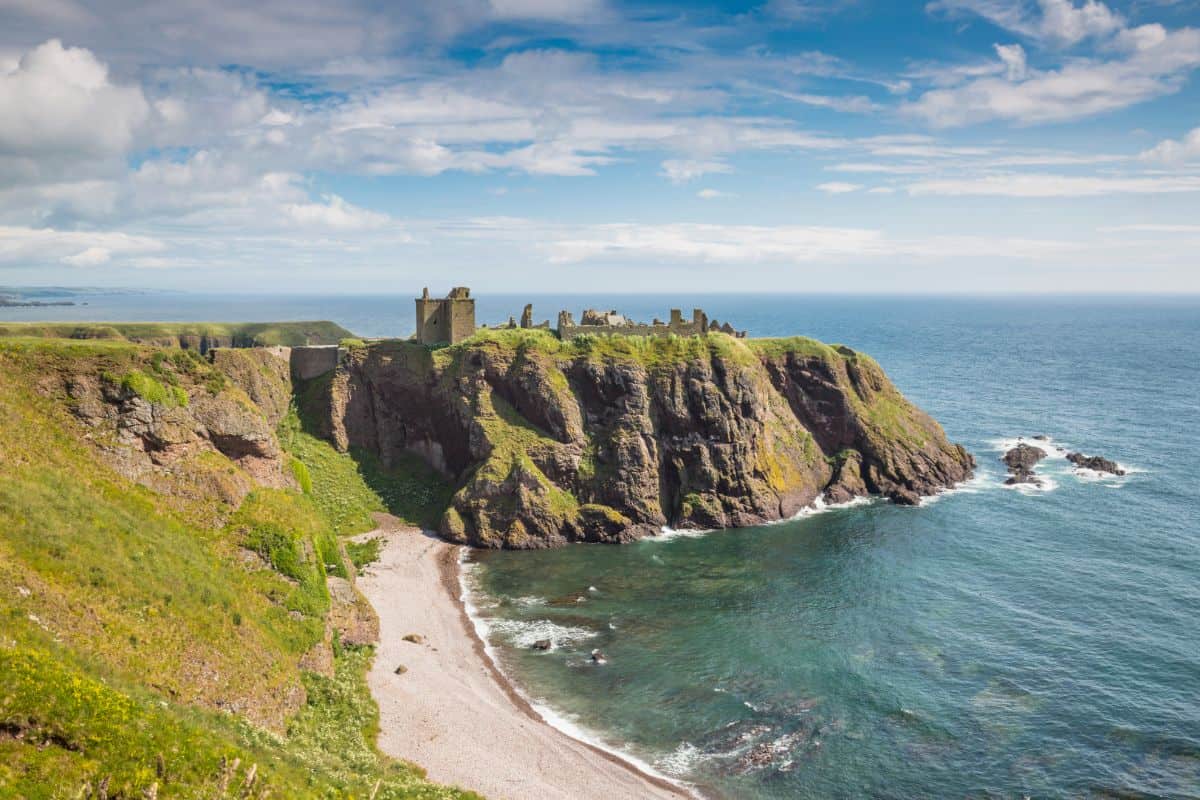 00 dunnottar castle, stonehaven © vs kenny lam