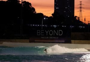 gabriel medina barrel credits gorka gurdi