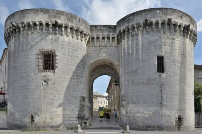 Porta de Saint-Jacques em Cognac