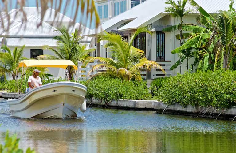 Mahogany Bay Resort & Beach Club Mahogany Bay Resort & Beach Club