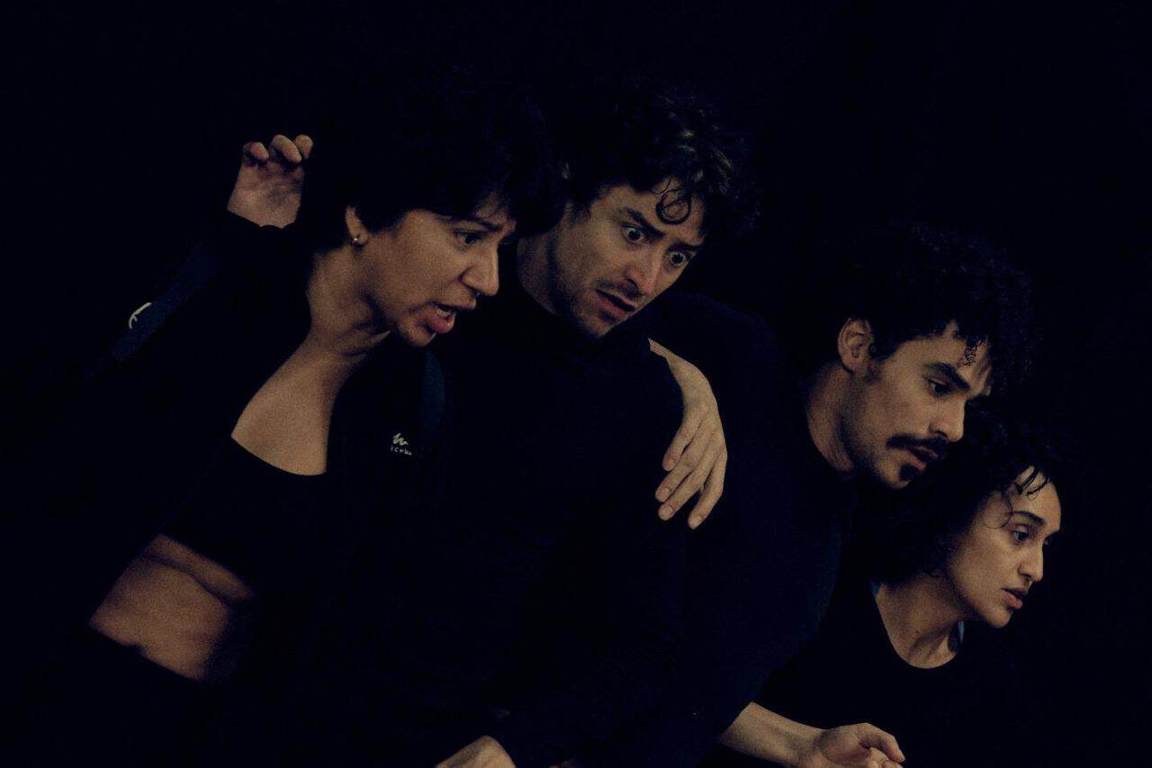 na foto o elenco jessyca meyreles jesuíta barbosa cleomácio inácio e idylla silmarovi crédito ethel braga