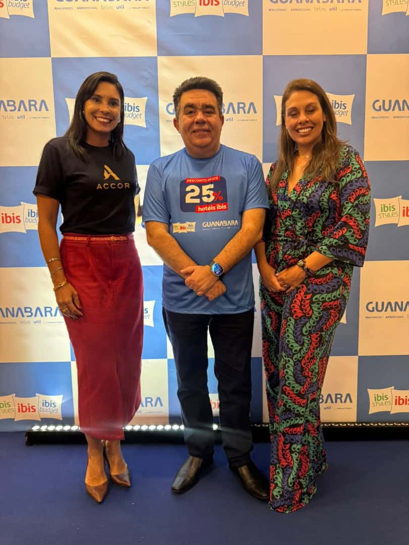 paloma fernandes gerente regional accor rodrigo mont'alverne gerente de marketing guanabara e leticia pineschi diretora de marketing da guanabara