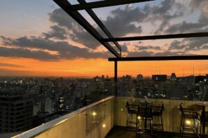 vista do the view upstairs comandado por chef cearense cardápio de namorados celebra a gastronomia brasileira