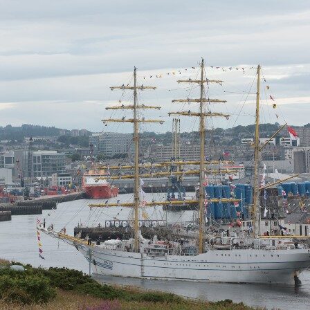 1 – Tall Ships. © Sail Training International.jpg 1 tall ships. © sail training international