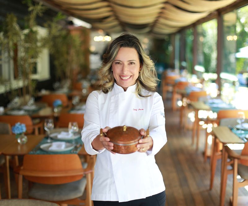 chef anouk migotto na casa bambuí em campos do jordão. foto adriana rebouças