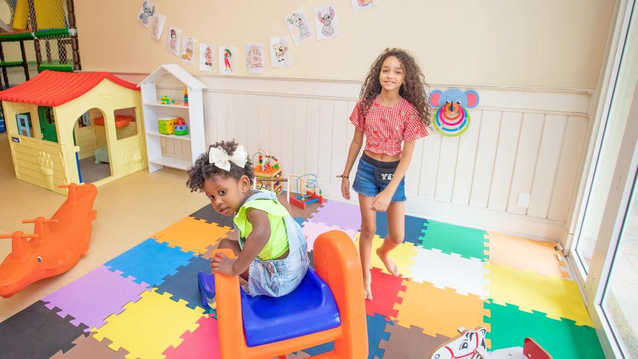 Recreação infantil no espaço kids do hotel IL Campanario. Foto Divulgação recreação infantil no espaço kids do hotel il campanario. foto divulgação