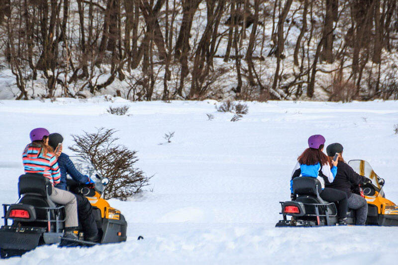 Passeios de snowmobile