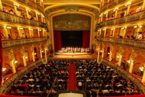 em fevereiro, a embratur levou operadores de turismo da bélgica para destinos amazonenses incluindo a capital do estado, manaus (crédito embratur sebraedivulgação)