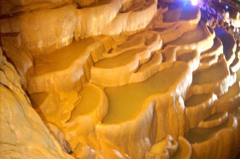 Kunming Jiuxiang Cave - Credits ZAffiro Viagens Kunming Jiuxiang Cave - Credits ZAffiro Viagens