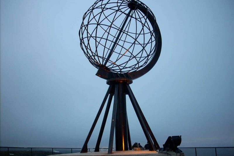 Nordkapp - Monumento - Credits ZAffiro Viagens nordkapp monumento credits zaffiro viagens