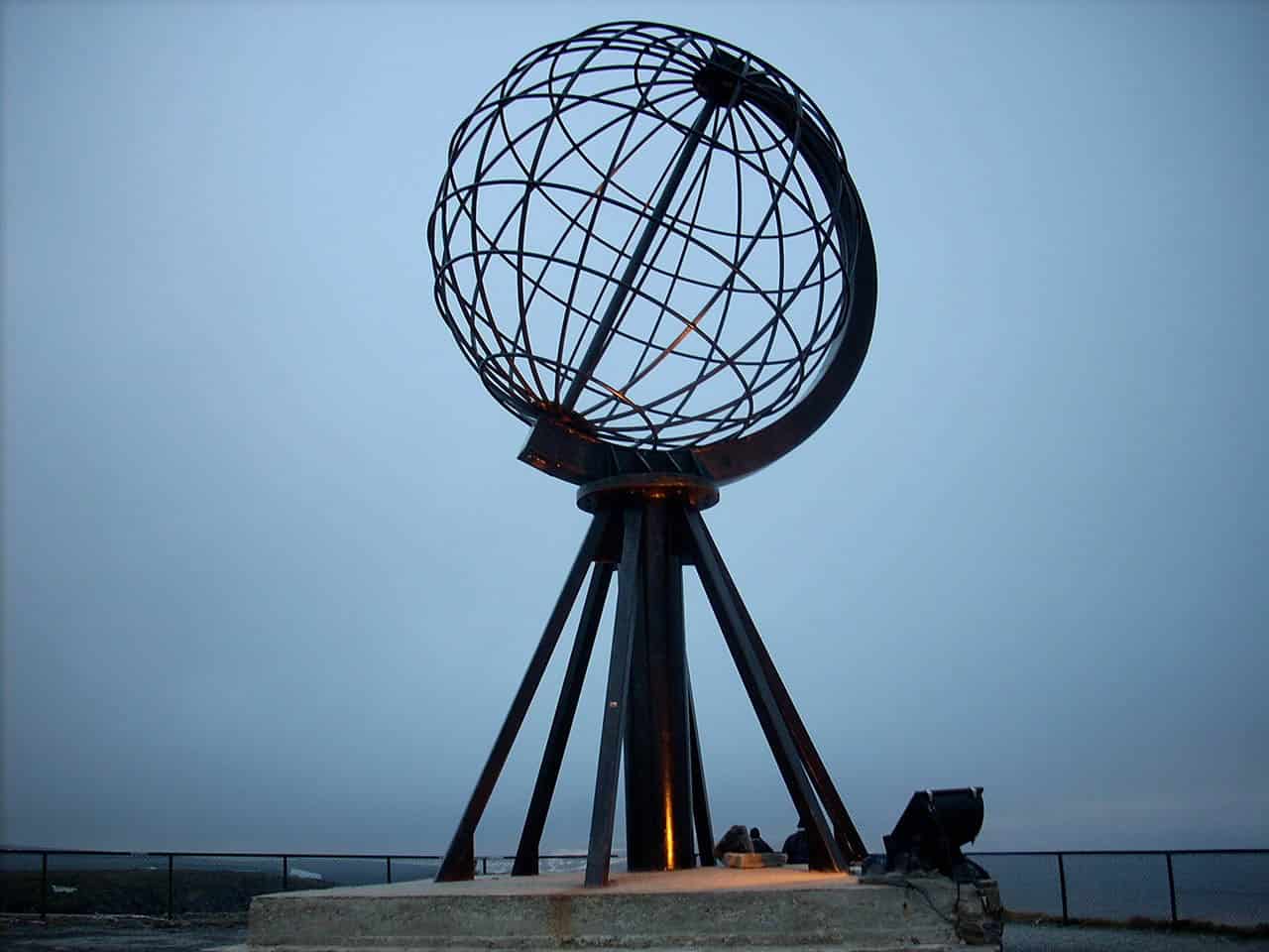 nordkapp monumento credits zaffiro viagens