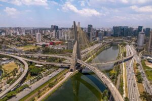 o presidente da embratur, marcelo freixo, afirma que os números destacam a importância do estado para o turismo internacional no brasil