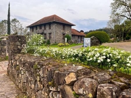 1 caminhos de pedra é roteiro repleto de atrações para curtir a chegada da primavera crédito vivi lerin