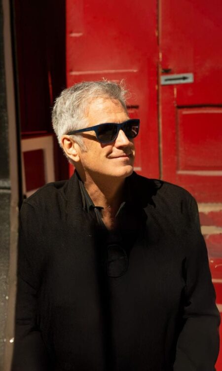 2 mark lambert canta stevie wonderdivulgação