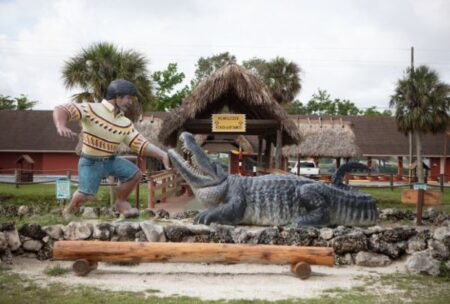 5 – Miccosukee Village.jpg 5 miccosukee village
