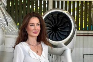 bruna assumpção diretora superintendente da aviação executiva da líder aviação credits líder aviação
