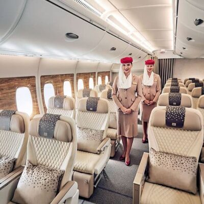 emirates inclui premium economy em recompensas do programa de milhas divulgação emirates