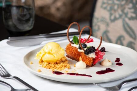 pavê italiano (zuppa) de limão siciliano com iogurte grego, que integra o menu do restaurant week no les Épices. foto divulgação