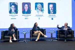 roberta werner, diretora executiva do visit rio, participa de painel na confut sudamérica. foto divulgação confut sudamerica