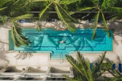 a piscina do the seagate hotel. crédito da foto the seagate.