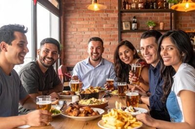 pub generico com grupo de pessoas festejando credits suoviaggio ia 267283