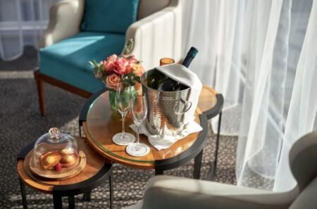 4 your guide to paris' 1st arrondissement credits french side travel