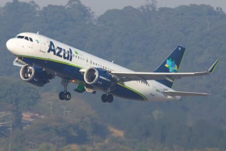 Azul oferece 45 oportunidades de trabalho em diferentes regiões do Brasil Azul oferece 45 oportunidades de trabalho em diferentes regiões do Brasil