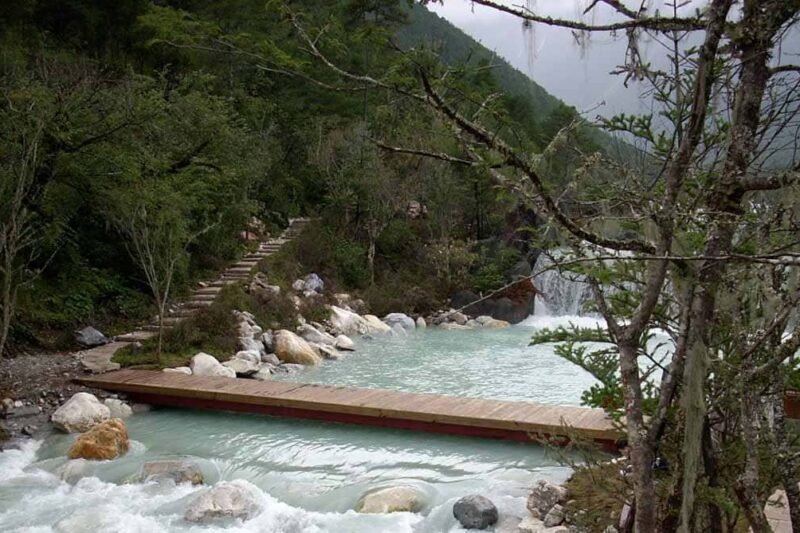 Jade Dragon Snow Mountain White Water River - Credits ZAffiro Viagens