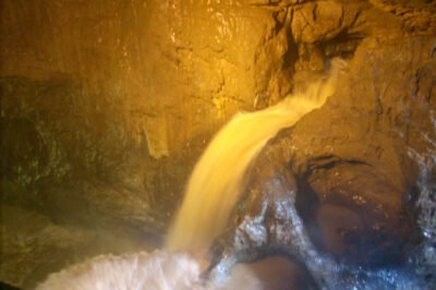 kunming jiuxiang cave yunnan china credits zaffiro viage